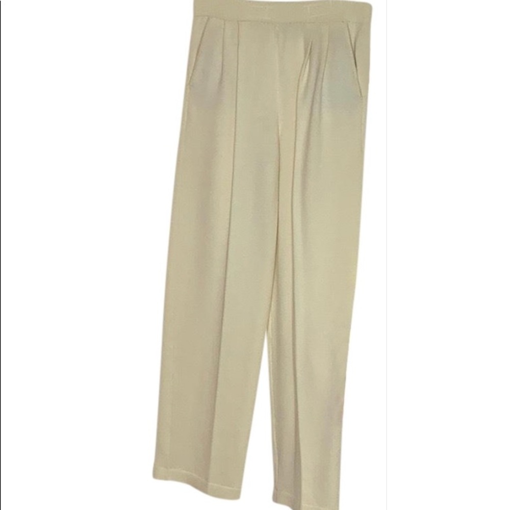 Beautiful St. John by Marie Gray Pants